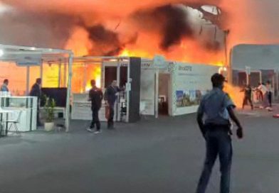 Un incendie signalé à la COP30, les négociations interrompues